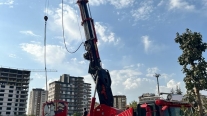 SCANIA ÜZERİNDE 75 TON ÇİFT KIRMA VİNÇ