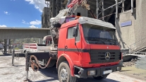 SATILIK 30 TON ÇİFT KIRMA VİNÇ MERCEDES ÜZERİNDE
