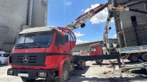 SATILIK 30 TON ÇİFT KIRMA VİNÇ MERCEDES ÜZERİNDE