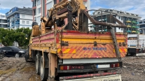 FATİH ÜZERİNDE 30 TON ÇİFT KIRMA HİDROKON